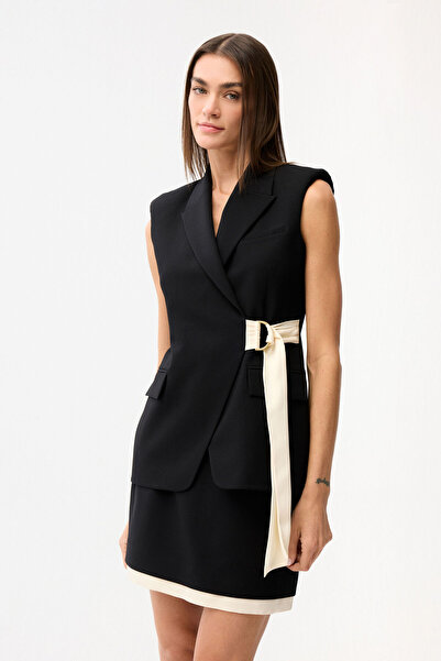 Love My Body Bağlama Detaylı Kruvaze Yelek