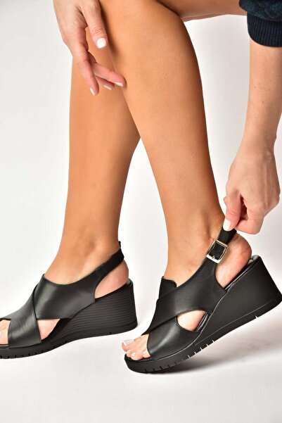 Fox Shoes Y555340503 Black Genuine Leather Wedge Sole Women's Sandals