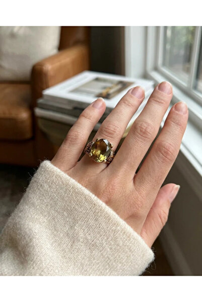 Dorvina Bronze Women's Antique Jewelry Ring Color-Changing Zultanite Stone Ov...