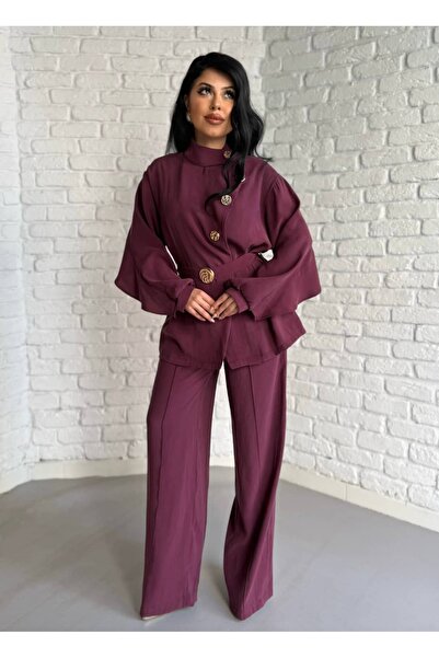 moneta boutique Women's Gold Buttoned Double Suit