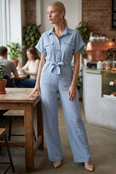 armonika Γυναικεία ολόσωμη φόρμα παλάτσο σε μπεμπέ μπλε χρώμα, με κουμπιά μπρ...