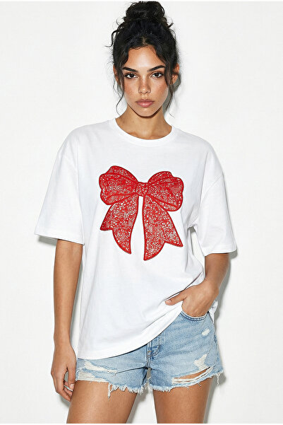 Bianco Lucci Kadın %100 Pamuk Bisiklet Yaka Kadife Fiyonk Baskılı Oversize T-...