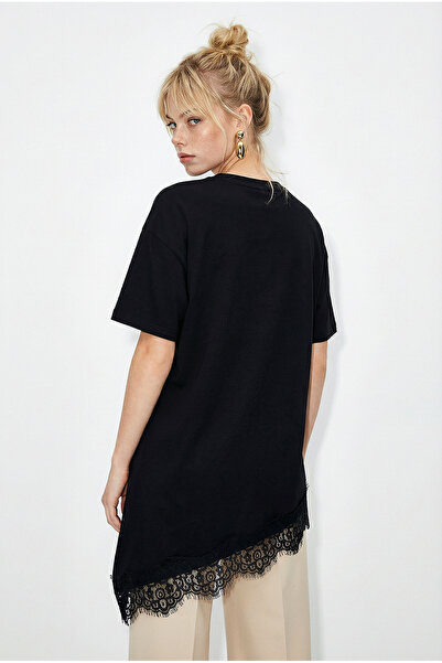 Look Kadıköy Kadın Dantel Detaylı Asimetrik Kesim Kısa Kollu T-Shirt 1078 60286069