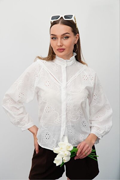 NEW JOURNAL قميص نسائي أبيض بياقة ماندارين مكشكشة وتفاصيل أصداف البحر PC6118