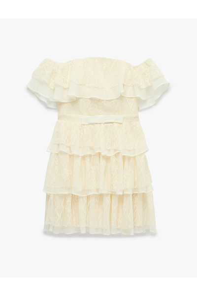 Koton Kısa Kollu Kare Yaka Omzu Açık Fiyonklu Katlı Mini Dantelli Elbise