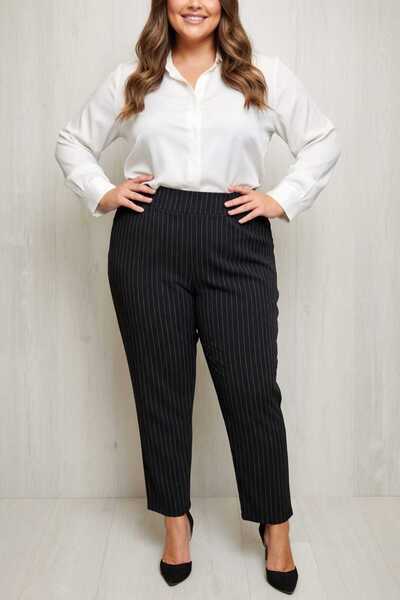 İyisini İstersen Women's High Waist Plus Size Pocketed Standard Navy Blue Str...