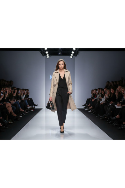 Fiori Women's Faux Leather Handbag Shoulder Bag