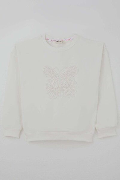 Breeze سويت شيرت بناتي مطرز بتطريز على شكل فراشة، للأعمار من 8 إلى 12 سنة، إكرو