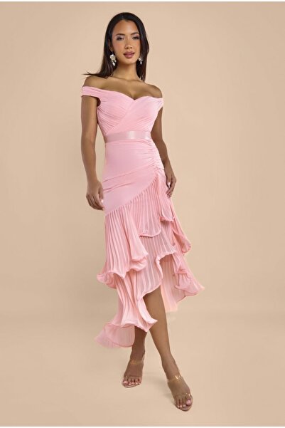 goddiva london Rochie midi roz, cu umerii goi și volane - Fustă plisată în st...