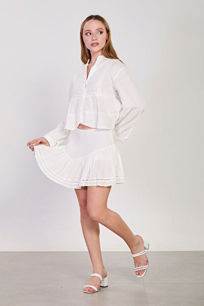 BARRELS AND OIL Fustă mini cu volane și fermoar lateral pentru femei - Ecru