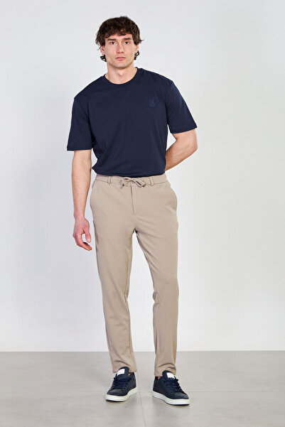 BARRELS AND OIL Men's Regular Fit Jogger Pants - Beige