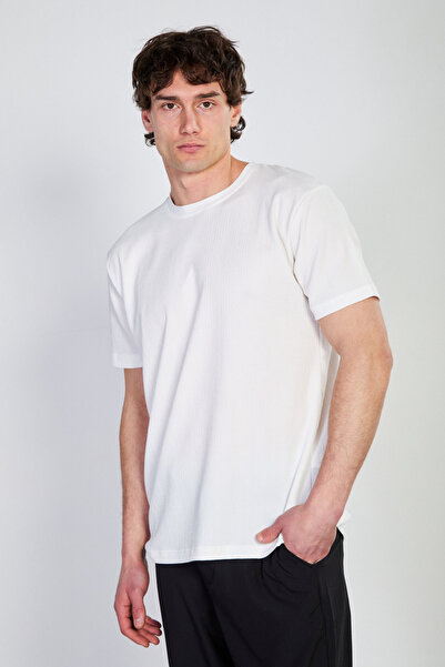 BARRELS AND OIL Men's Crew Neck Wrinkled T-Shirt - White