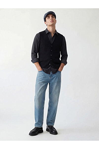 LC Waikiki Rmz Gi̇yi̇m Farkiyla Standardkalıp V Dikim Men's Knitwear Vest