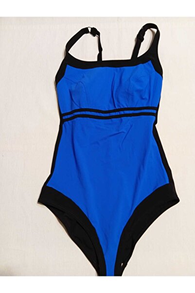 OUTLETSTORE Swimmer Swimsuit Promo 9