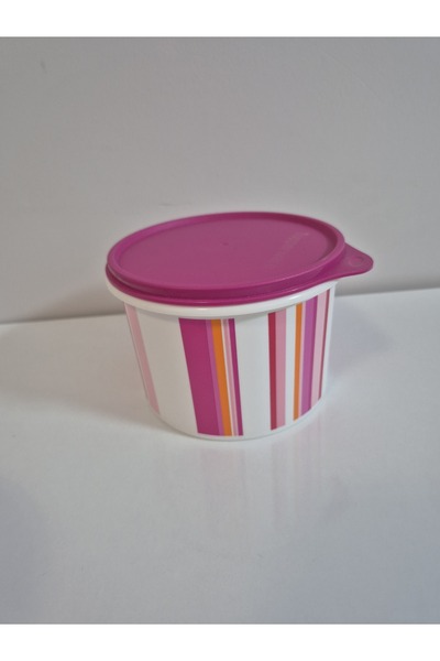 Tupperware The Power of Love Storage Container 1.1 Lt