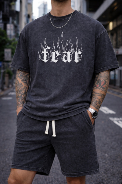 LAYORA Unisex Fear Lettering Flame Printed T-shirt Σετ σορτς 100% βαμβακερό O...