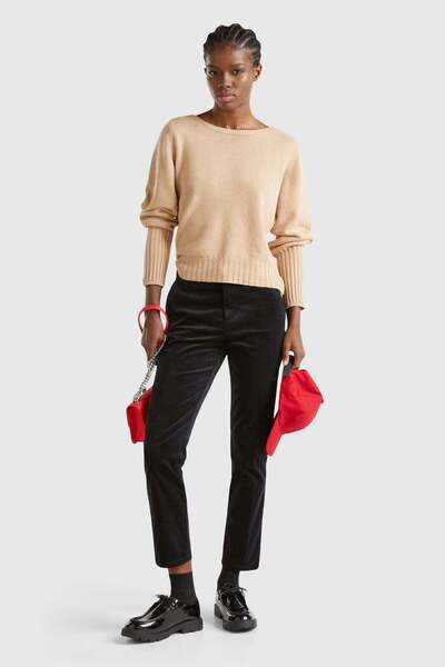 United Colors of Benetton Pantaloni chino din catifea, amestec de bumbac negr...