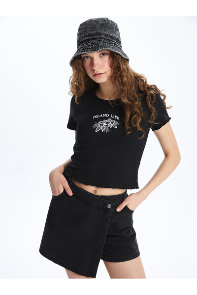 LC Waikiki Tricou pentru damă cu mânecă scurtă brodat cu gâtul turn
