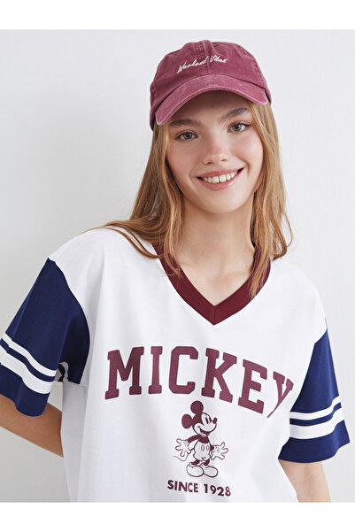 LC Waikiki Tricou de damă supradimensionat cu decolteu în V și imprimeu Micke...