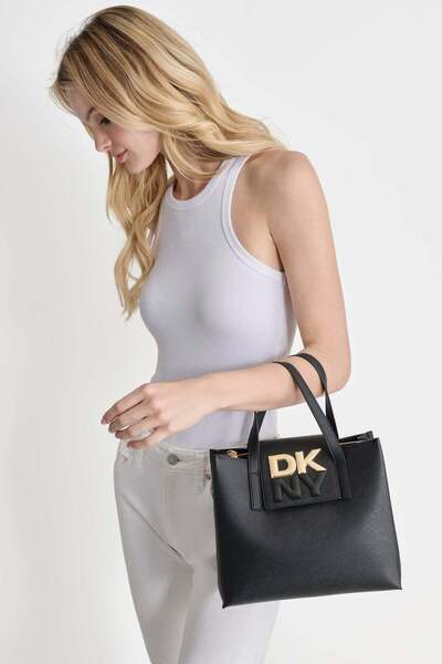 Dkny حقيبة فاي متوسطة الحجم