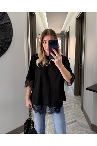 manana fashion Μαύρο μπλουζάκι από 100% βαμβάκι με λεπτομέρεια από δαντέλα