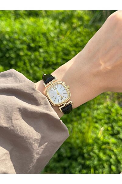 MERW Ernie Model Black Color Leather Cord Vintage Series Women's Wristwatch