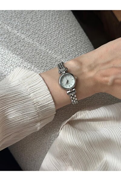 MERW Tyrell Model Silver Color Metal Cord Women Wrist Watch