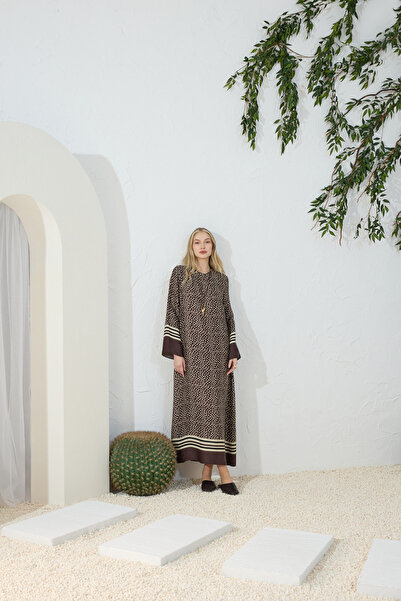 Aker Kahverengi Desenli Bisiklet Yaka Elbise