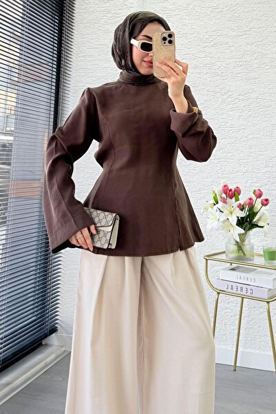 MELEK ARAZ تونيك فاخر بتفاصيل شقوق جانبية - بني