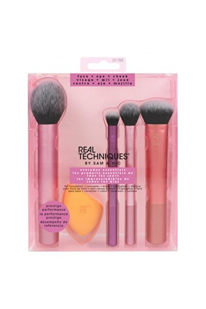 Real Techniques Makeup Must Brush Set
