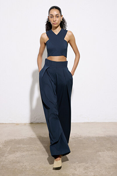 rue Asimetrik Detaylı Çizgili Crop Lacivert Büstiyer