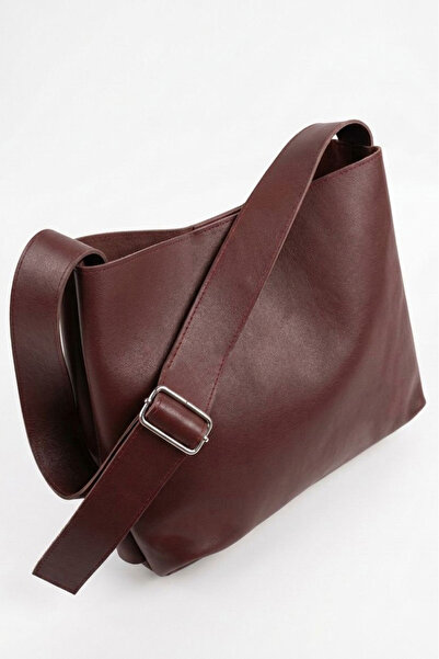 TOFİSA Women's Burgundy Faux Leather Belted Shoulder Bag - 28309-Bordo