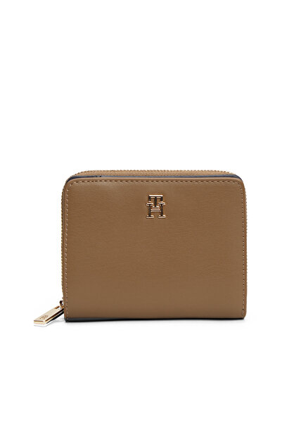 Tommy Hilfiger محفظة نسائية بسحاب كامل