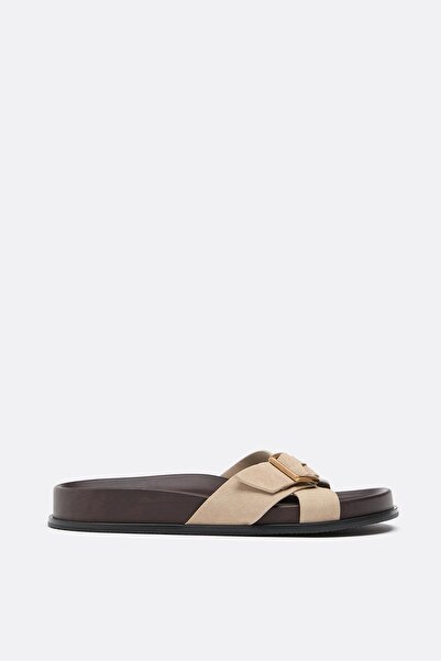Stradivarius Deri düz sandalet