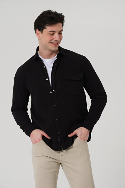 PIQUE CĂMAȘĂ BĂRBAȚI Cămașă pentru bărbați cu model diagonal și detaliu buzunar