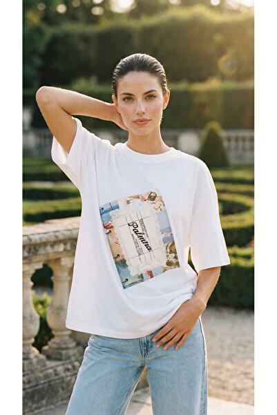 Amia&Co. Tricou alb oversize pentru femei, cu imprimeu și decolteu tip crew neck
