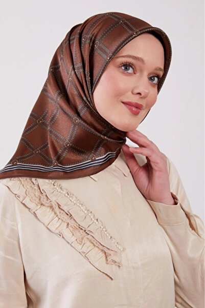 Levidor Crystal Scarf Diamond Pattern Bitter Brown