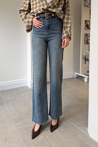 MAGARDE Premium Belted Cut-Off Leg Jeans - Blue