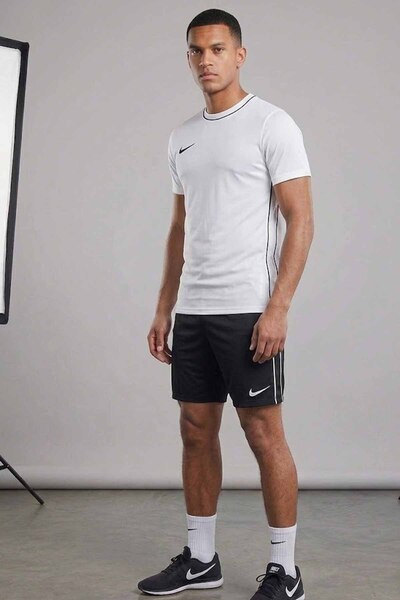Nike Men's Dri-Fit Breathable Training T-Shirt and Sports Shorts Set
