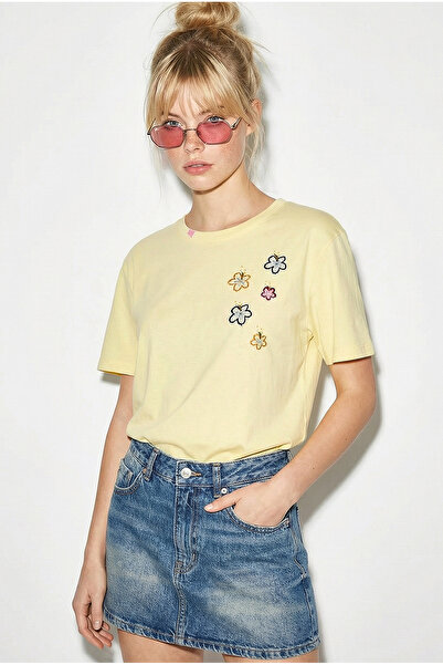 Bianco Lucci Tricou de damă, 100% bumbac, cu broderie florală manuală, design...