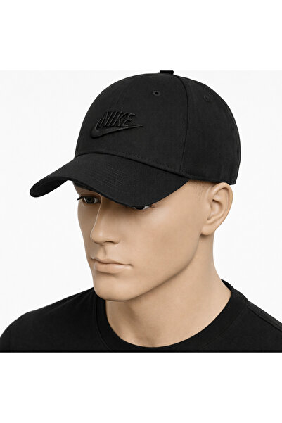Nike Men's cap with logo