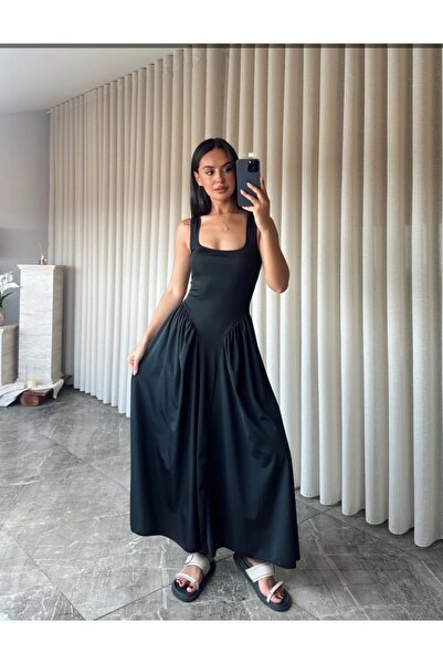 Noi Belis Square Neck Maxi Length Knitted Dress with Flounce Detail Ss26El0007