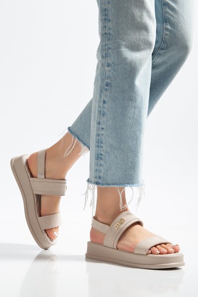 BAHRİNA Women's Beige Suede Buckle Sandals