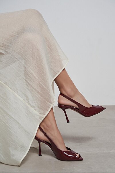 NİŞANTAŞI SHOES Betty Burgundy Patent Leather Open Toe Women's Heeled Shoes