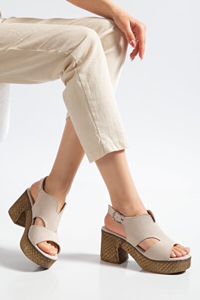 BAHRİNA Women's Beige Suede Sandals