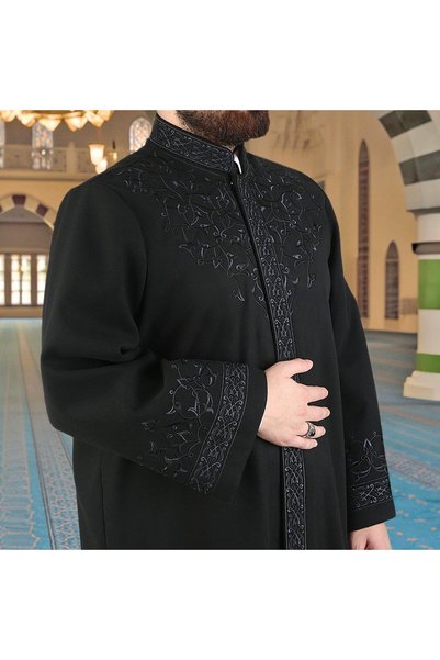 İkranur Winter Stamp Imam Robe Bergüzar Black