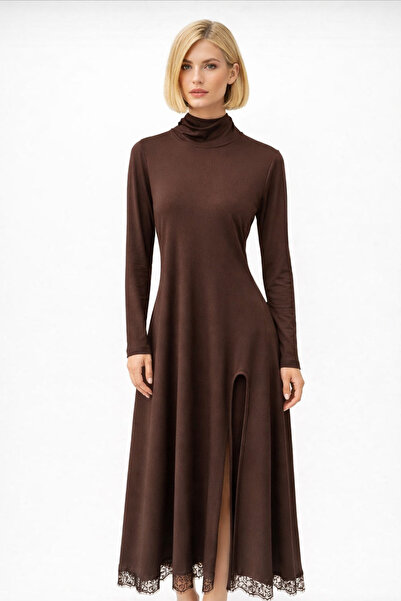 EGZOTİK ASORTİK Lace and Slit Detailed High-Neck Flared Jersey Dress
