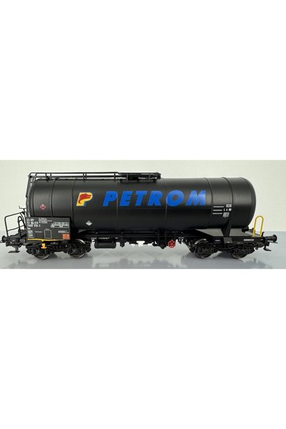 OEM Set de 3 vagoane Petrom, CFR, Amintiri Feroviare, H0, 22002A