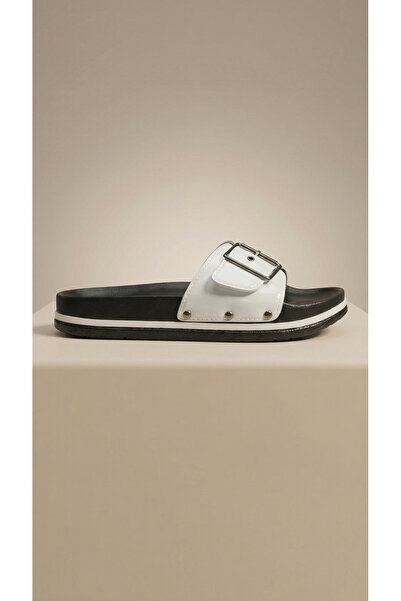 Shoebuo شبشب نسائي بمشبك، مصنوع من الجلد اللامع، نعل مريح، للاستخدام الصيفي ف...