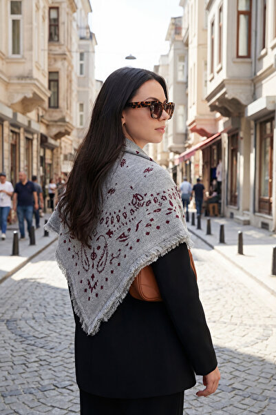 Lela شال مزخرف بنمط عرقي مع شراشيب مقاس 100 × 100 سم 6941302